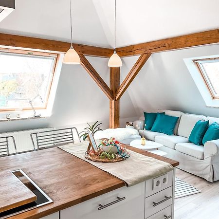 Stilvolle Dachgeschosswohnung In Duesternbrook 基尔 外观 照片