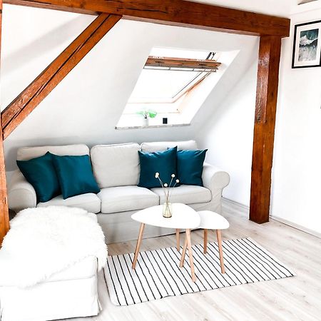 Stilvolle Dachgeschosswohnung In Duesternbrook 基尔 外观 照片